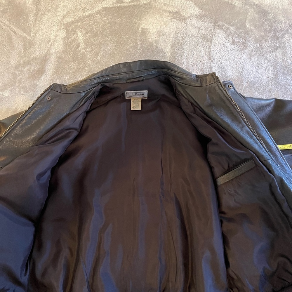L.L. Bean Men's Rich Brown Leather Bomber Jacket - Picture 9 of 10